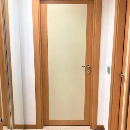 Accogliente E Moderno Bilocale-borsa 1 Apartment *