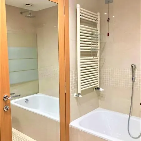 Apartment Accogliente E Moderno Bilocale-borsa 1 Mailand